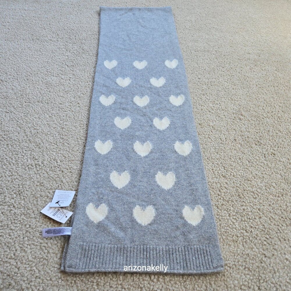 NWT Talbots Cashmere Grey Knit Scarf With White Hearts - Picture 3 of 8